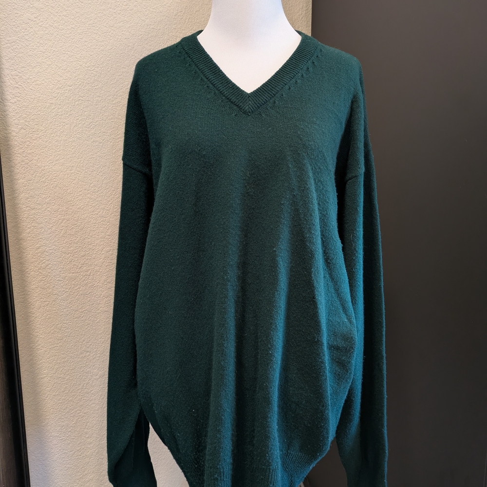 Pendleton 100% Lambswool V-Neck Sweater Green Siz… - image 1
